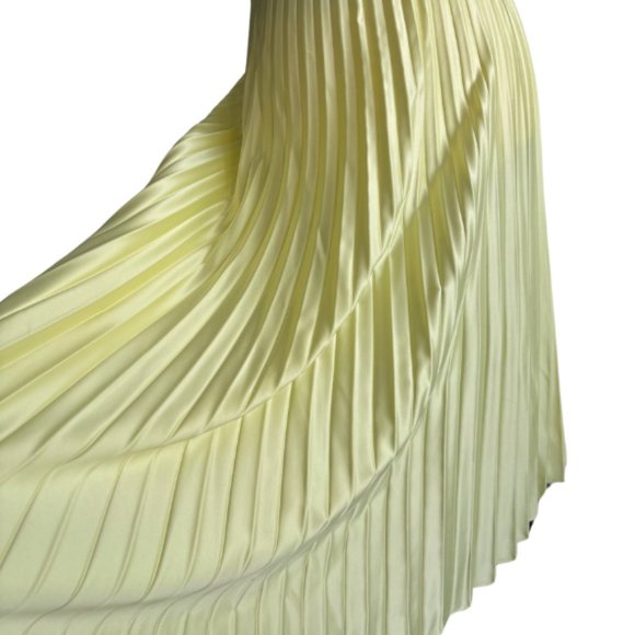 ZARA PASTEL YELLOW PLEATED SKIRT, SZ. L - Picture 2 of 3